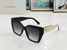 Picture of Ferragamo Sunglasses _SKUfw47847122fw